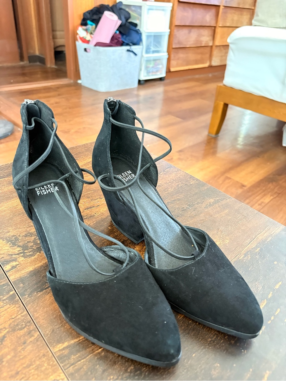 Eileen Fisher Black Suede Lace-Up Block Heel Pumps size 8.5 women’s - Picture 5 of 6
